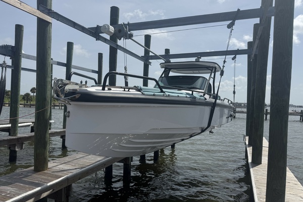 28ft Axopar Yacht For Sale
