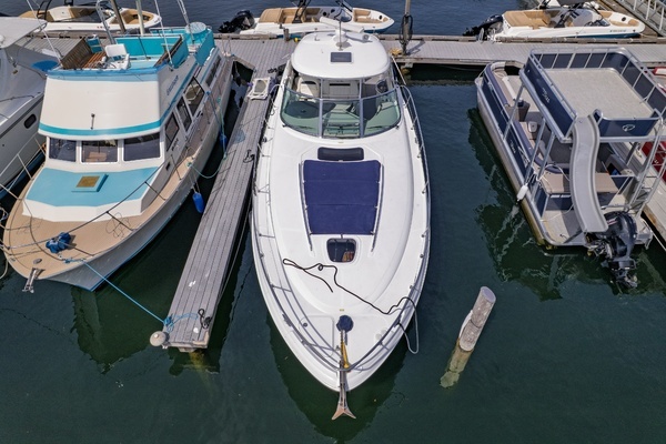 Photo of the 2005 Sea Ray Sundancer "LOLA"