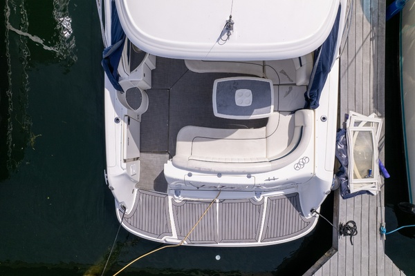 2005 Sea Ray 390 Sundancer