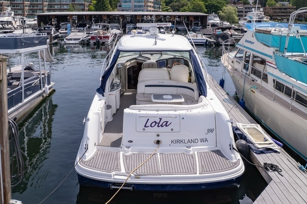 Photo of the 2005 Sea Ray Sundancer "LOLA"