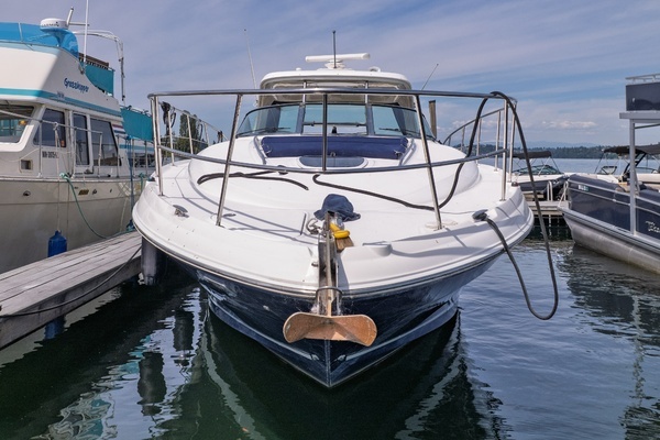 Photo of the 2005 Sea Ray Sundancer "LOLA"
