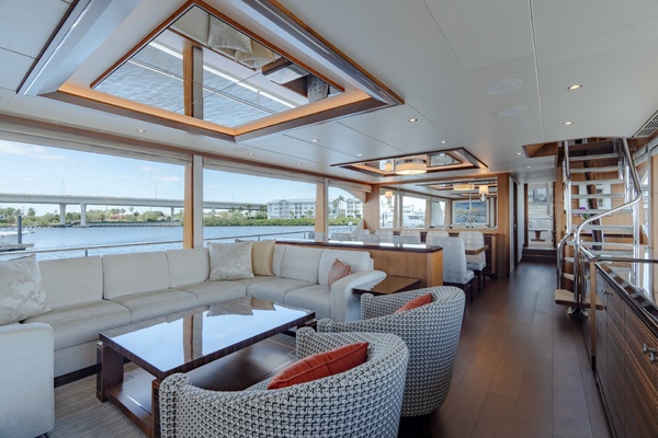 ZEPHYR 100ft Ocean Alexander Yacht For Sale