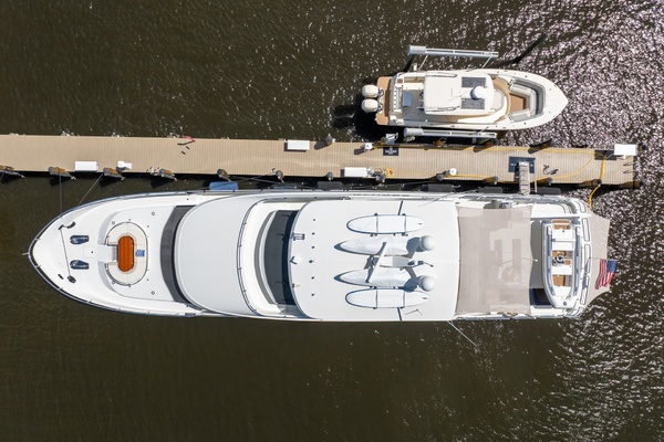 ZEPHYR 100ft Ocean Alexander Yacht For Sale
