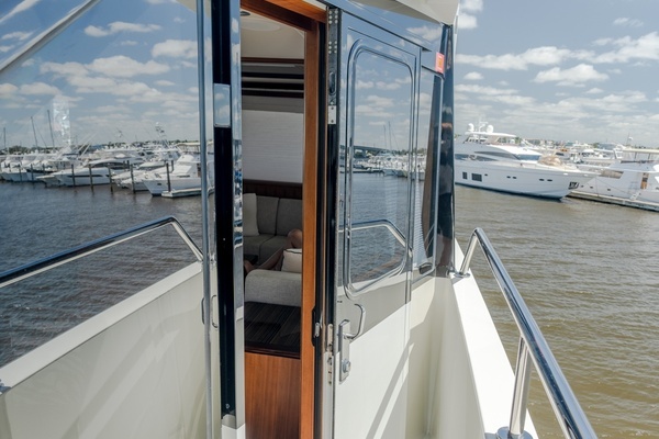 Ocean Alexander 100 Motoryacht Yacht For Sale