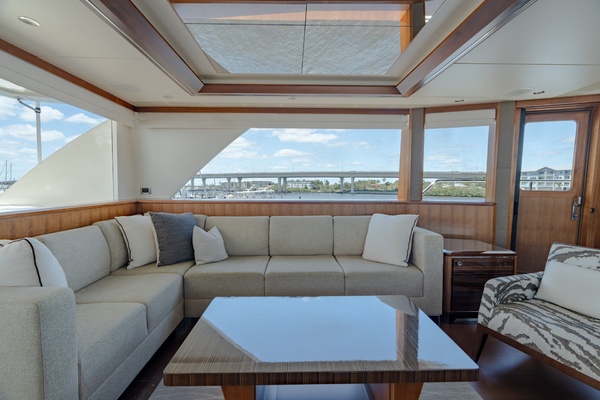 ZEPHYR 100ft Ocean Alexander Yacht For Sale