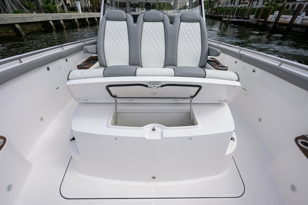 2023 Everglades 45
