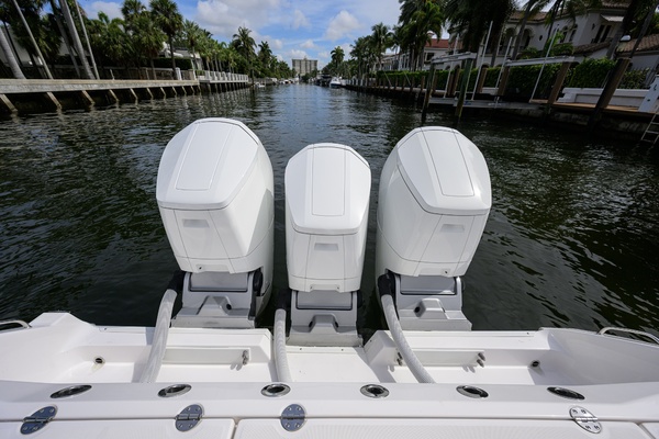 GALLANT LADY 45ft Everglades Yacht For Sale