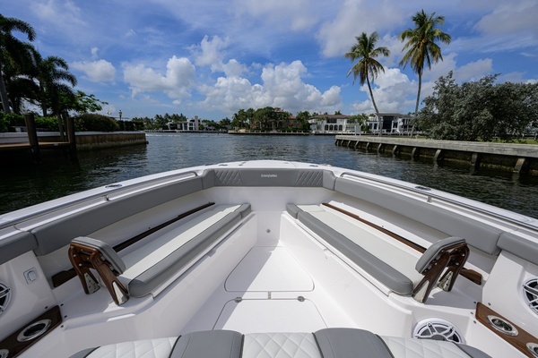 2023 Everglades 45