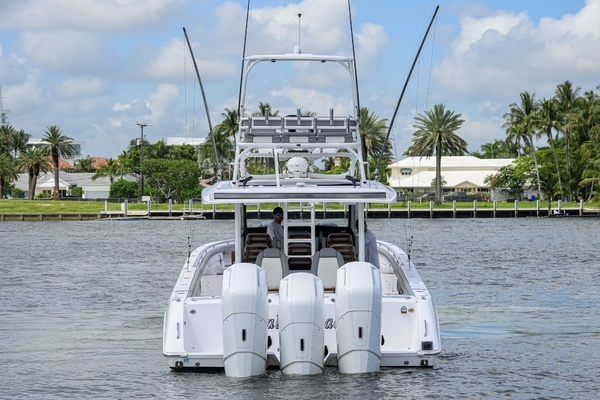 2023 Everglades 45