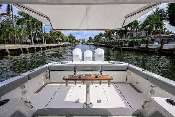 2023 Everglades 45