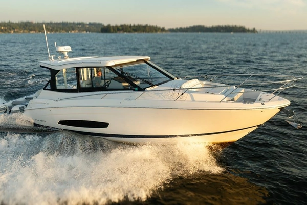 2024 Regal 36