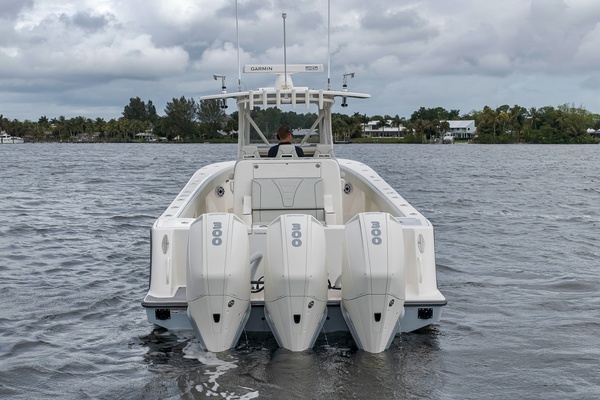 37ft SeaVee Yacht For Sale