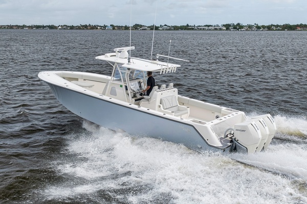 37ft SeaVee Yacht For Sale
