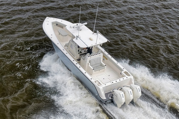 SeaVee 370Z Yacht For Sale