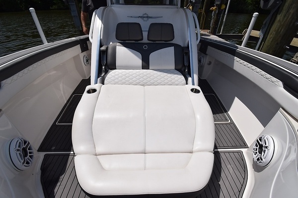 Fountain 39 NX Yacht For Sale