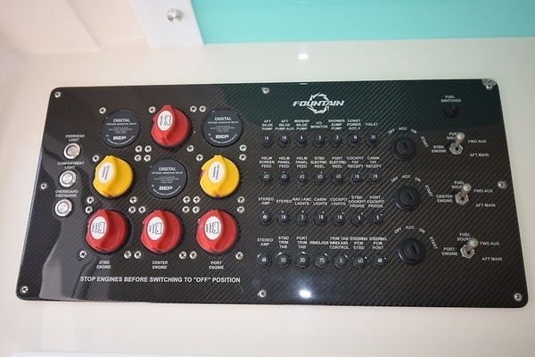 Fountain 39 NX Yacht For Sale