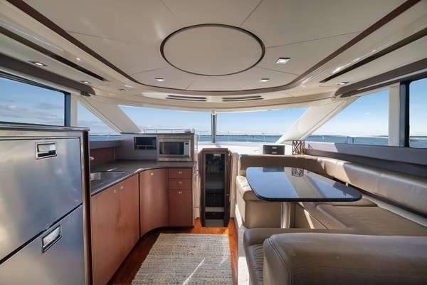 Meridian 441 Sedan Yacht For Sale