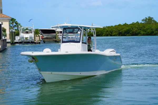 28ft Sea Hunt Yacht For Sale