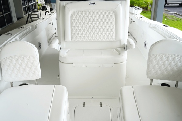 28ft Sea Hunt Yacht For Sale
