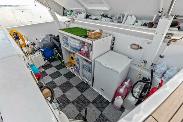 LUMPASAURUS 108ft Custom Line Yacht For Sale