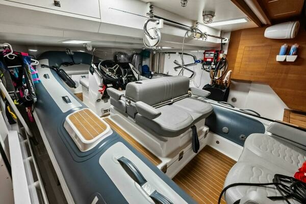 Custom Line 33 Navetta Yacht For Sale