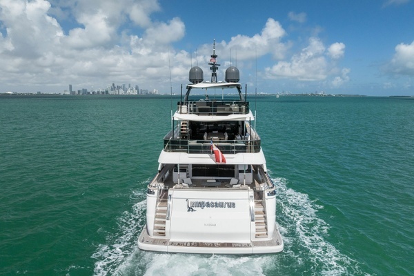 Custom Line 33 Navetta Yacht For Sale