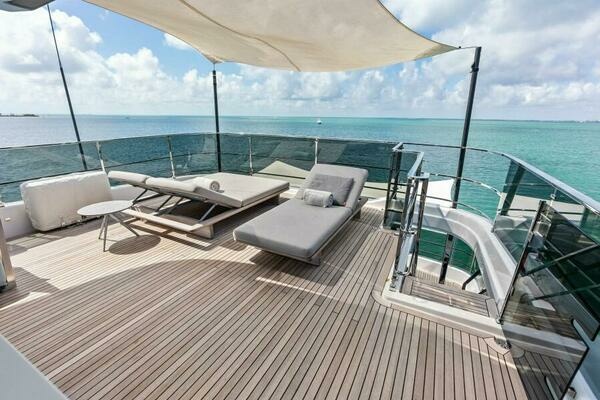 Custom Line 33 Navetta Yacht For Sale