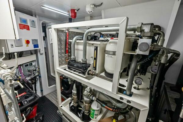 LUMPASAURUS 108ft Custom Line Yacht For Sale