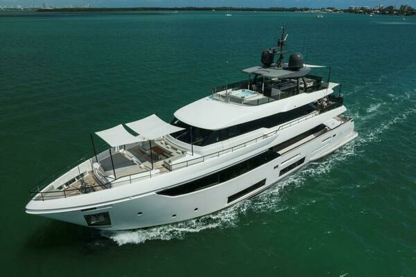 Custom Line 33 Navetta Yacht For Sale