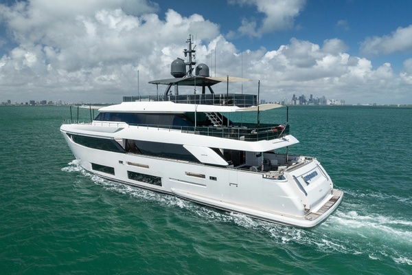LUMPASAURUS 108ft Custom Line Yacht For Sale