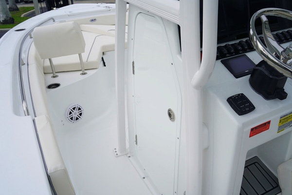 22ft Sea Hunt Yacht For Sale
