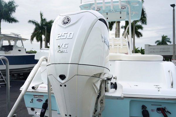 22ft Sea Hunt Yacht For Sale