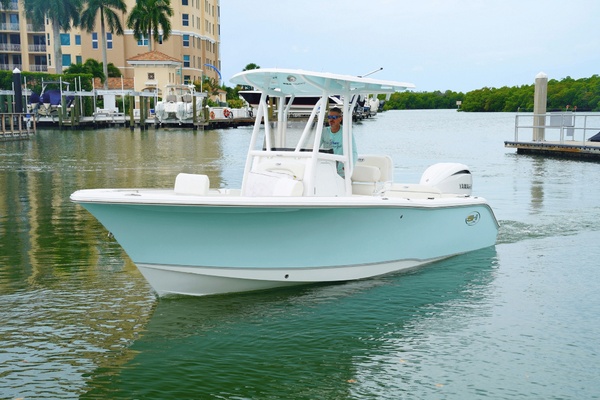 22ft Sea Hunt Yacht For Sale