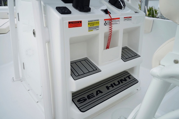 22ft Sea Hunt Yacht For Sale