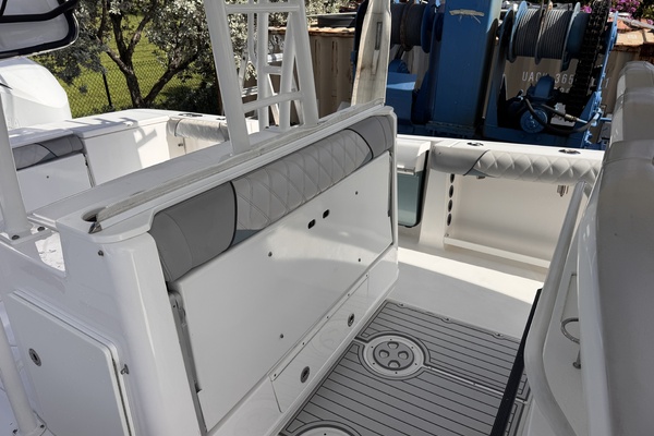 43ft Everglades Yacht For Sale