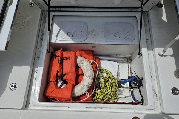 26ft Jeanneau Yacht For Sale