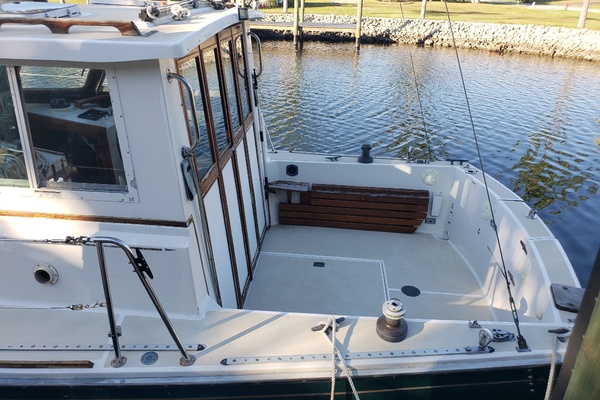 Mystic 31ft Cape Dory Yacht For Sale