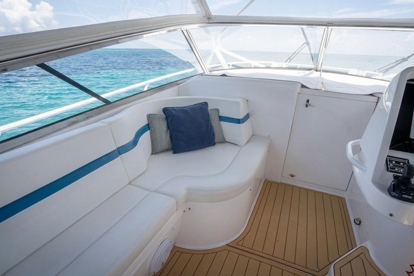 2019 Intrepid 47