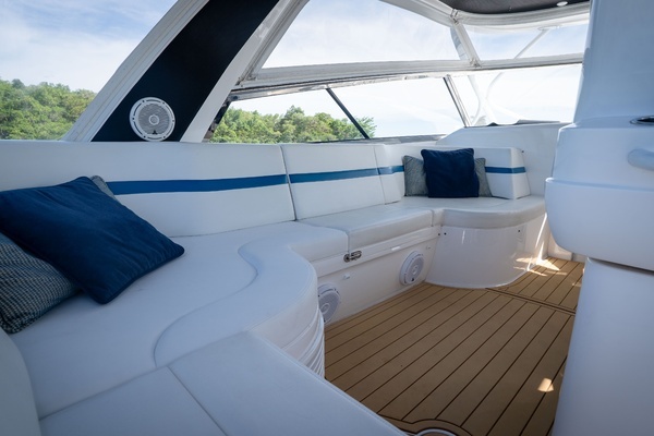 Intrepid 475 Sport Yacht Yacht For Sale