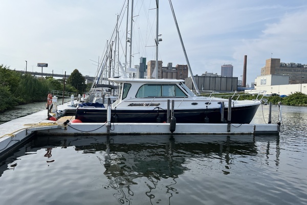 37ft Back Cove Yacht For Sale
