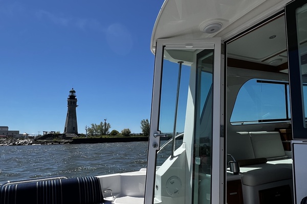 37ft Back Cove Yacht For Sale