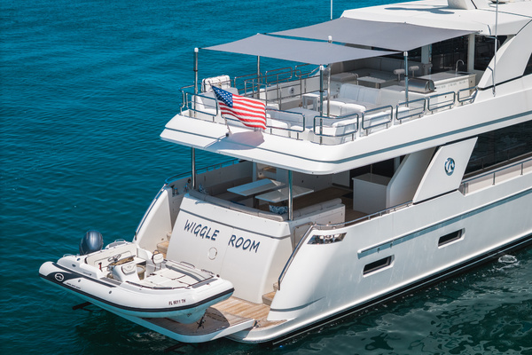 100ft Ocean Alexander Yacht For Sale