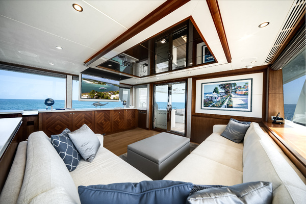 Ocean Alexander 100 MY Yacht For Sale