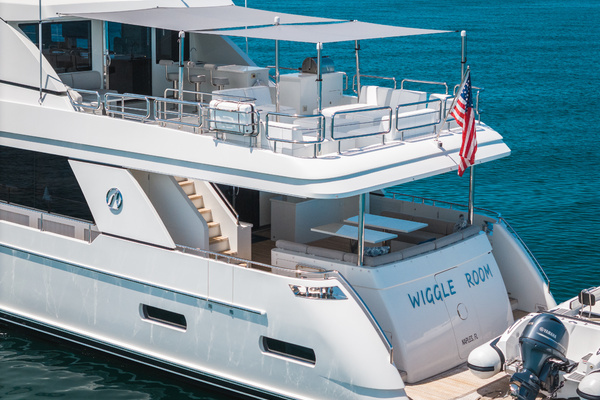 Ocean Alexander 100 MY Yacht For Sale
