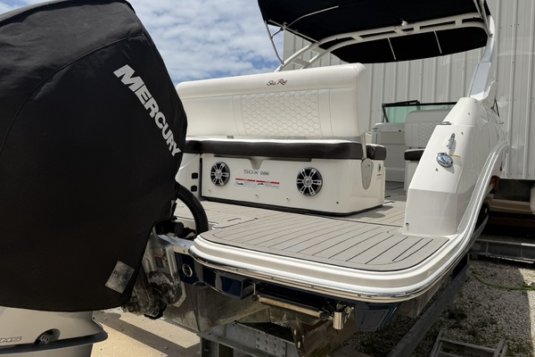 25ft Sea Ray Yacht For Sale