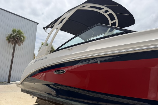 25ft Sea Ray Yacht For Sale