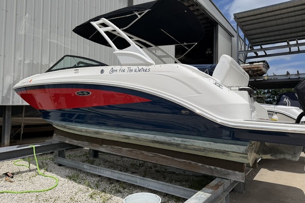 25ft Sea Ray Yacht For Sale
