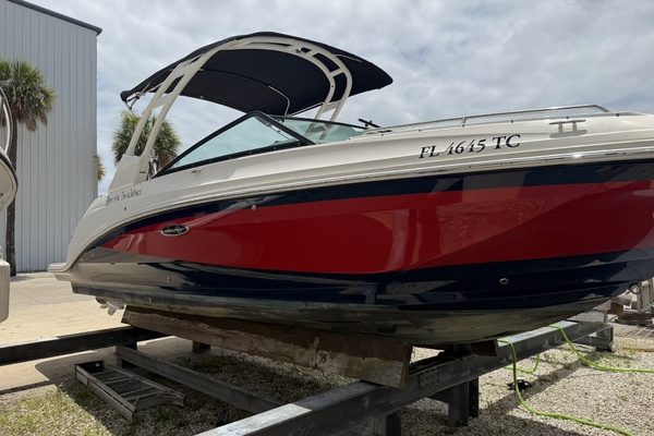 25ft Sea Ray Yacht For Sale