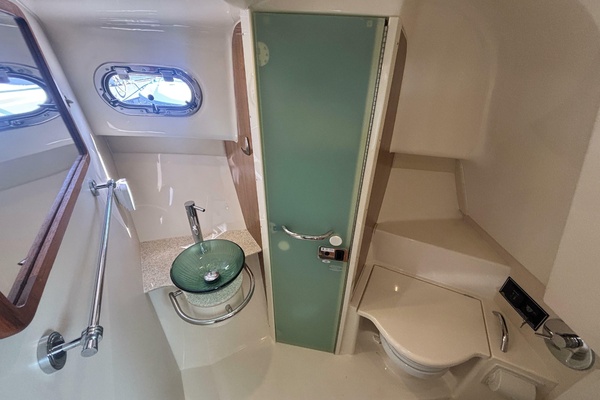 OG ERIN INION 34ft Pursuit Yacht For Sale