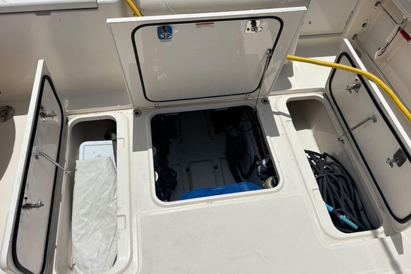 Pursuit OS 345 Offshore Yacht For Sale